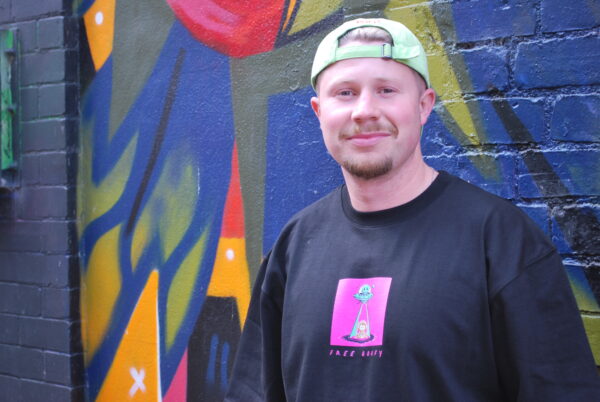 Cosmo Heavyweight Tee - Image 5